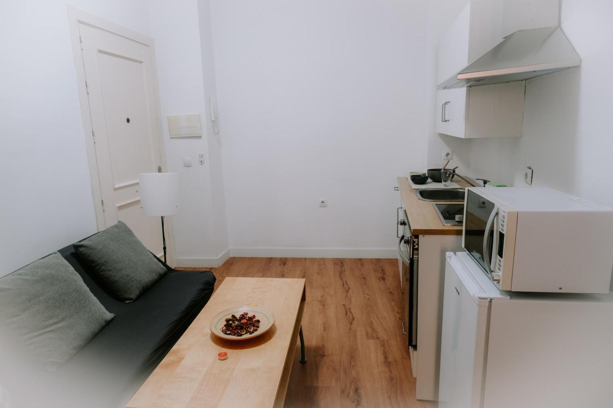 Apartamentos San Roque Sevilla Kültér fotó
