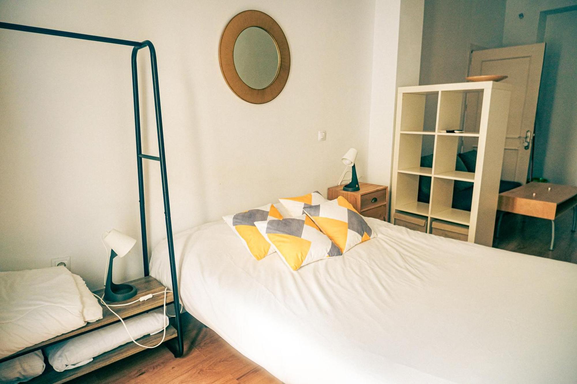 Apartamentos San Roque Sevilla Kültér fotó